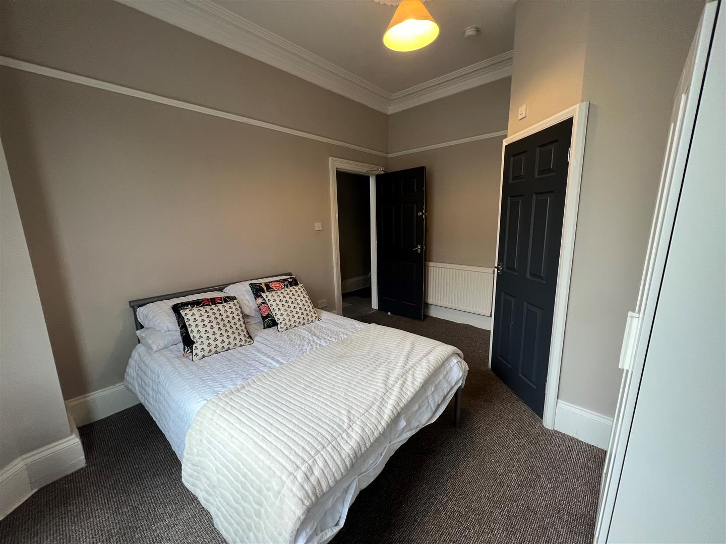 En-suite Student House Share - Vermont Street, Hull photo 4